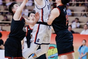 包含赛前突围战来临，浙江队围绕CBA常规赛扳平良机，态度坚定，控场能力受关注的词条-尊龙体育